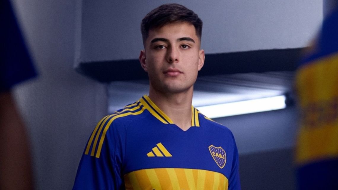 El primer gol en la era Gago: Anselmino abrió el marcador ante Gimnasia