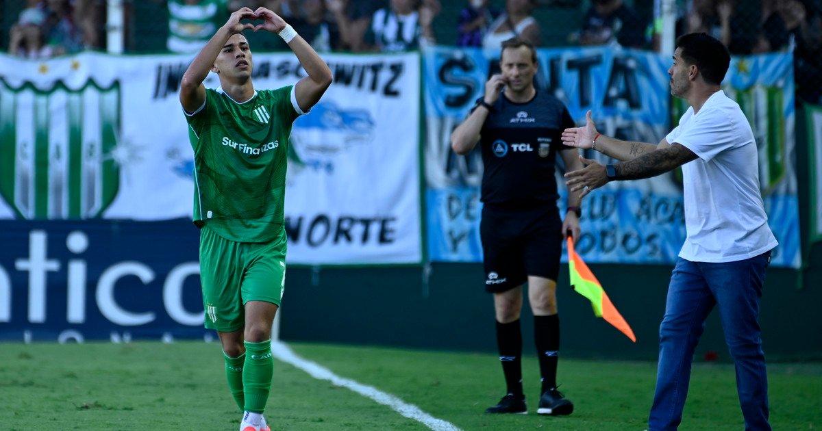 Banfield: de ser la figura en un clásico del Sur a emigrar al fútbol árabe :: Olé
