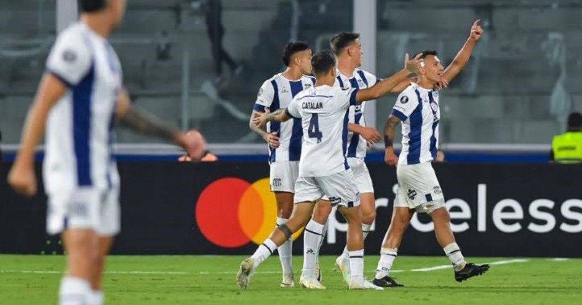 El mercado de Talleres: ofertas que llegan y el defensor que interesa :: Olé