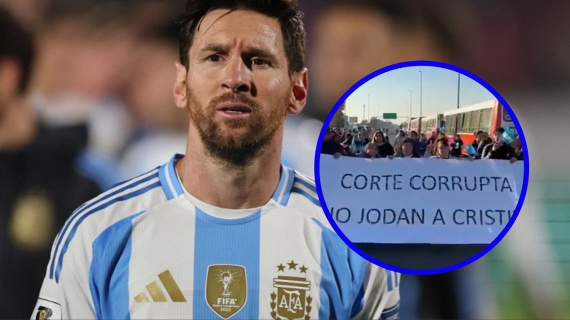 Pese a los cortes en la Autopista Ricchieri, el micro de la Selección Argentina ya partió rumbo al Monumental