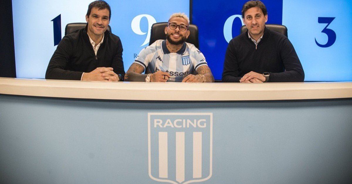 Se va Salas, pero Racing presentó a sus refuerzos :: Olé