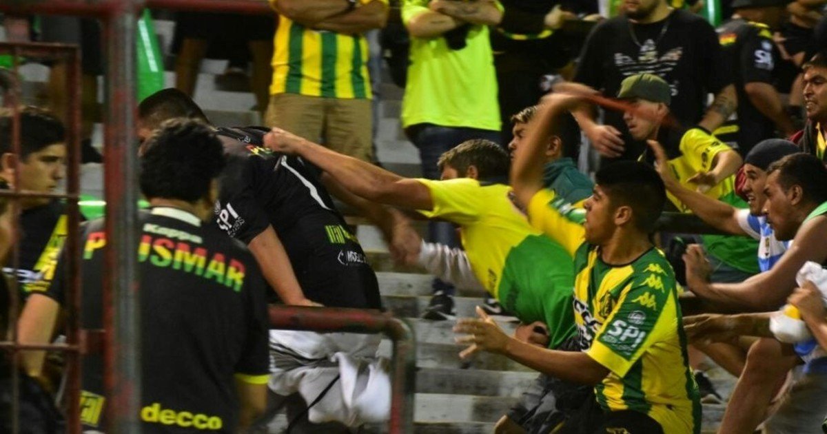 Aldosivi, a la espera de las sanciones de la Aprevide tras la pelea salvaje en el Minella :: Olé