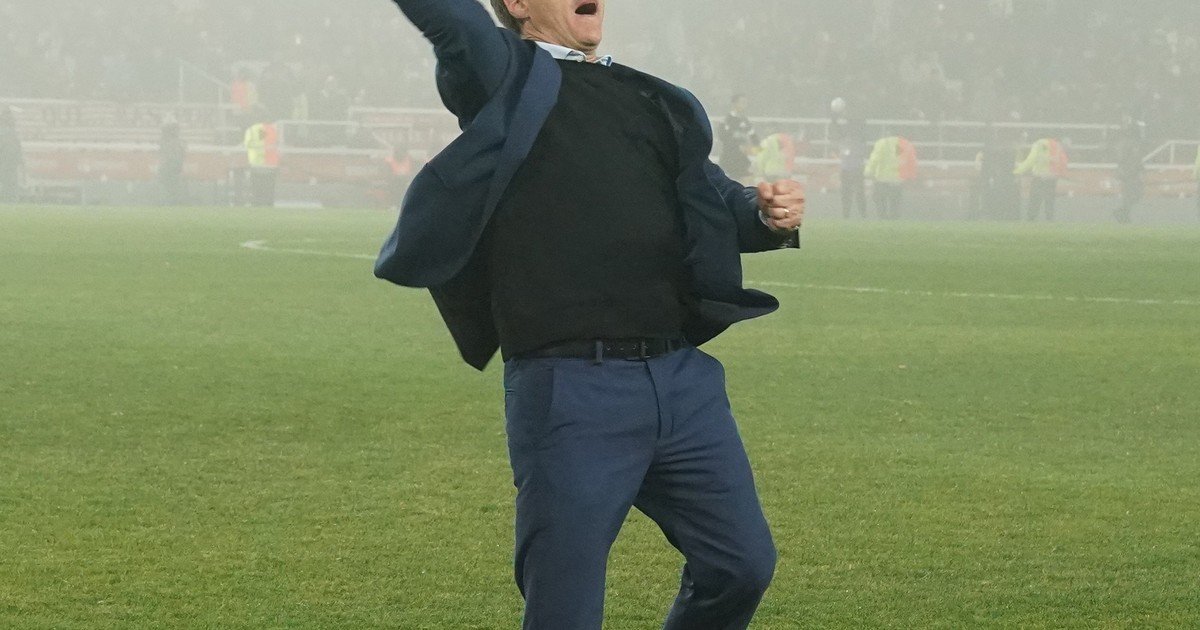 Barros Schelotto campeón con Vélez: “Meter, correr, jugar” y ¿la bienvenida a un jugador de River? :: Olé