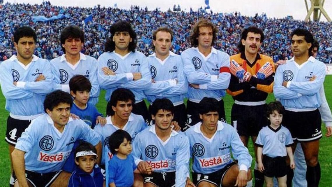 Celebran el 34° aniversario del primer ascenso de Belgrano a la elite del fútbol argentino