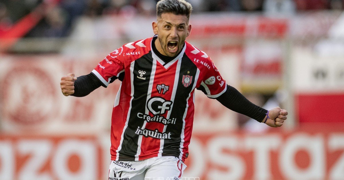 Chacarita líder y los otros cinco partidos del sábado en la Primera Nacional :: Olé