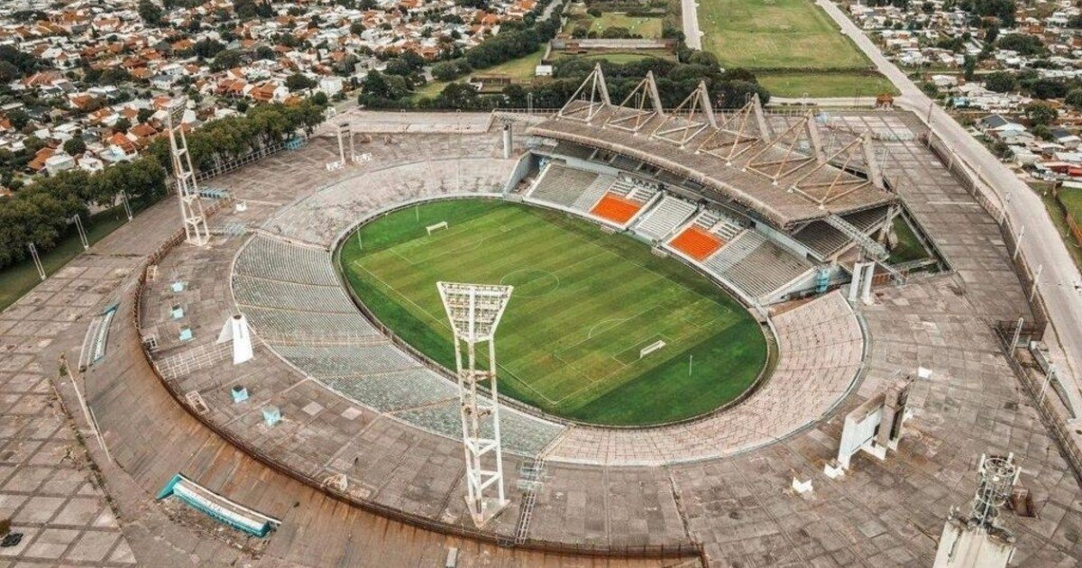 Empieza el Clausura en el Minella marplatense: cómo quedará el viejo estadio mundialistas tras las reformas :: Olé