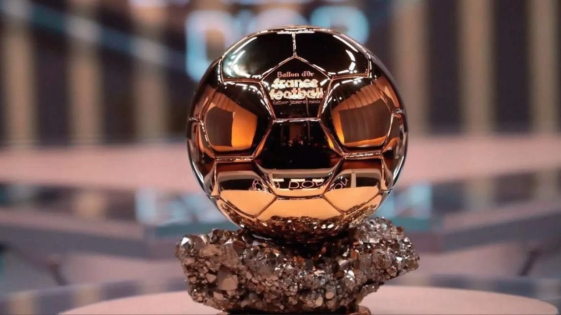 Fútbol internacional: quiénes lideran la carrera por el Balón de Oro 2025