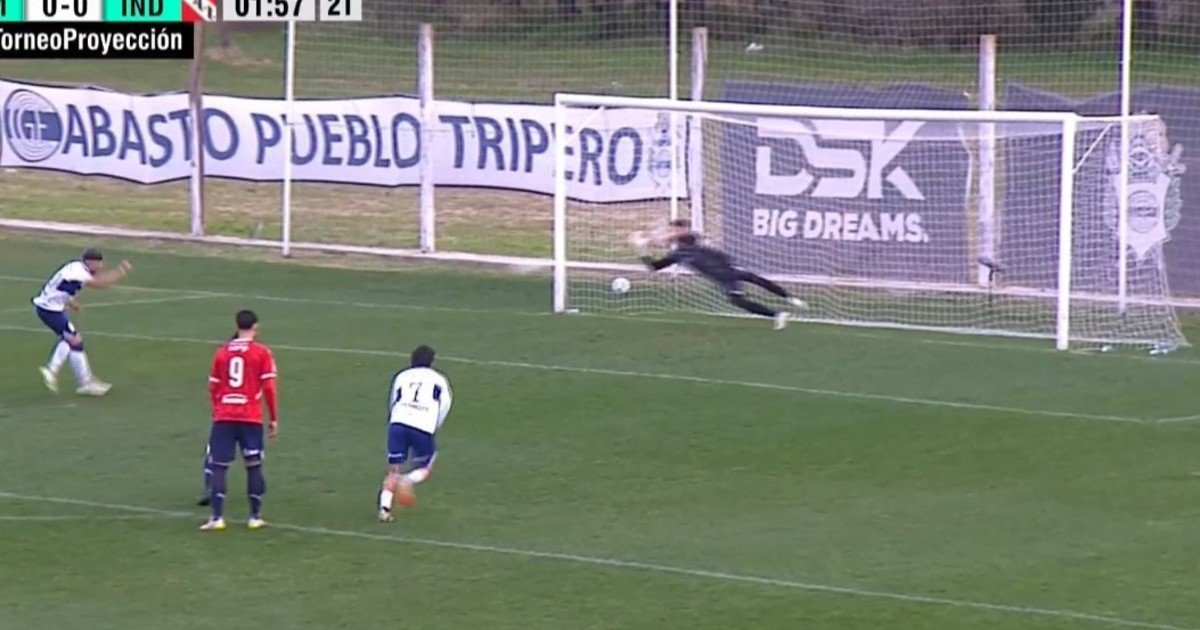 Lavagnino debutó en Independiente: el video del penal atajado en Reserva :: Olé