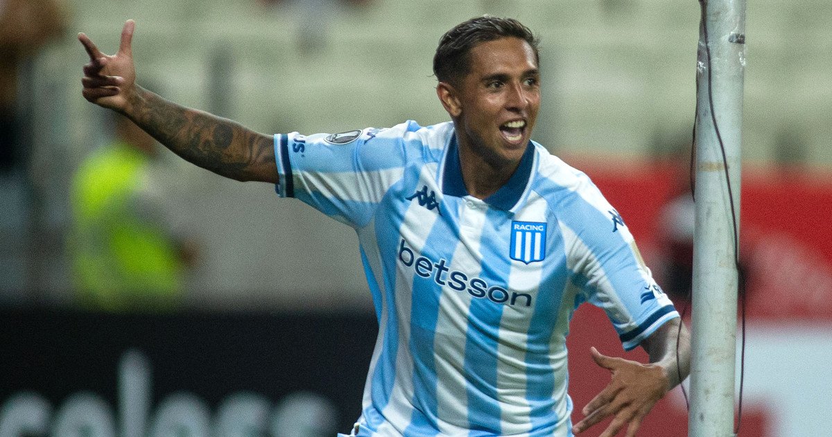 Negocian con Vélez: por qué Almendra se quiere ir de Racing :: Olé