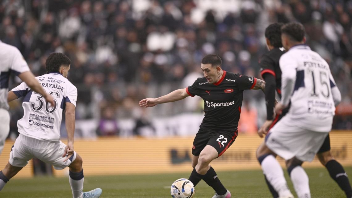 Segunda derrota consecutiva: Independiente perdió ante Gimnasia y se ubicó último en la tabla