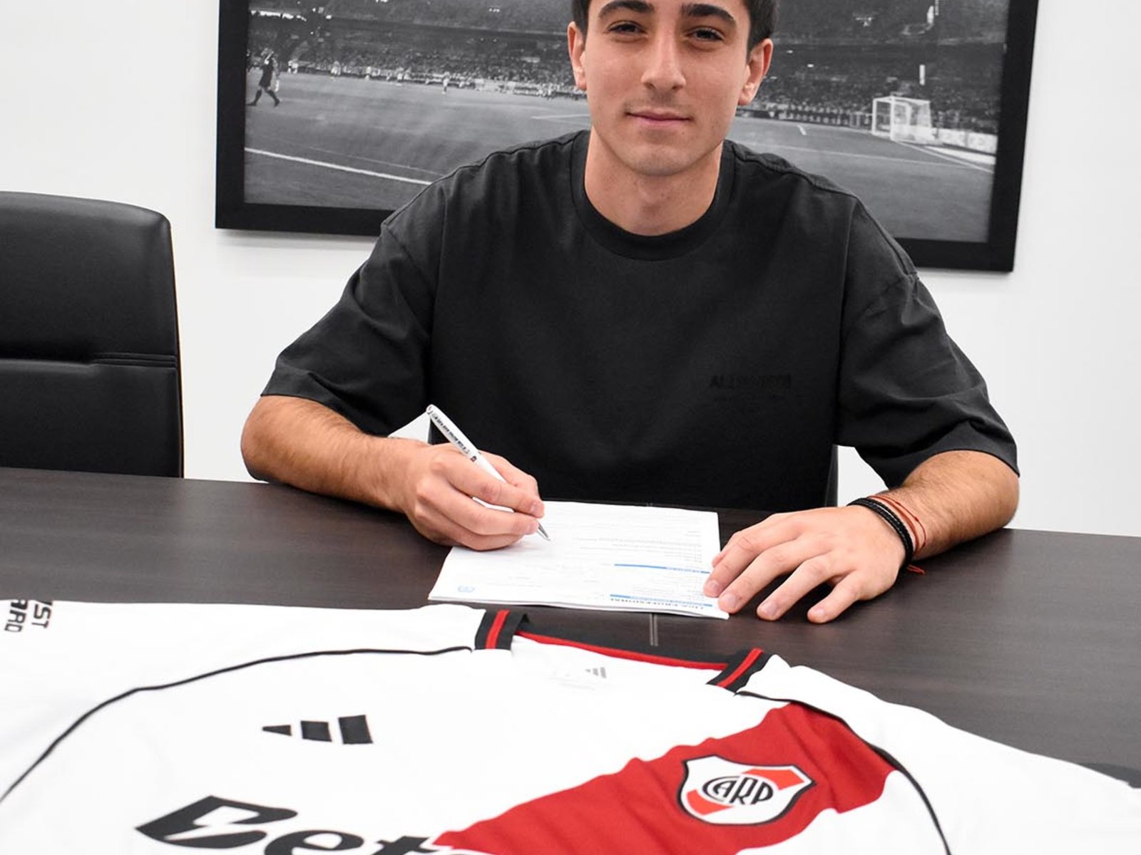 cómo juega y por qué River le puso una cláusula imposible de pagar