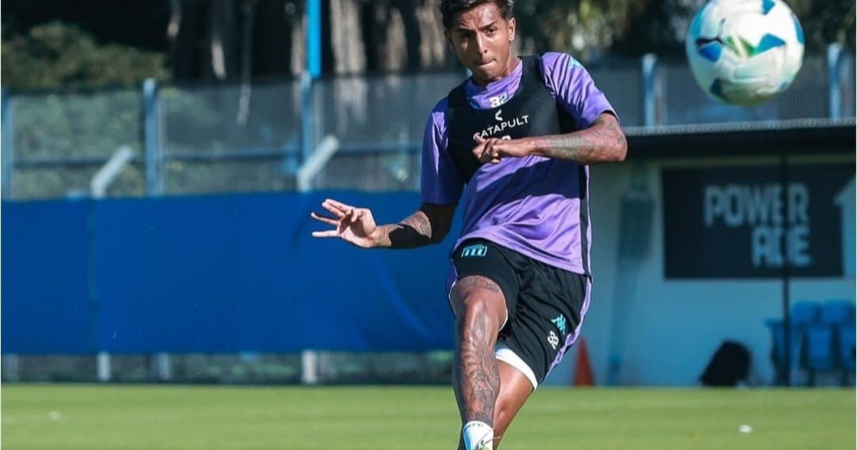 Almendra: juega contra Riestra y extiende contrato con Racing :: Olé