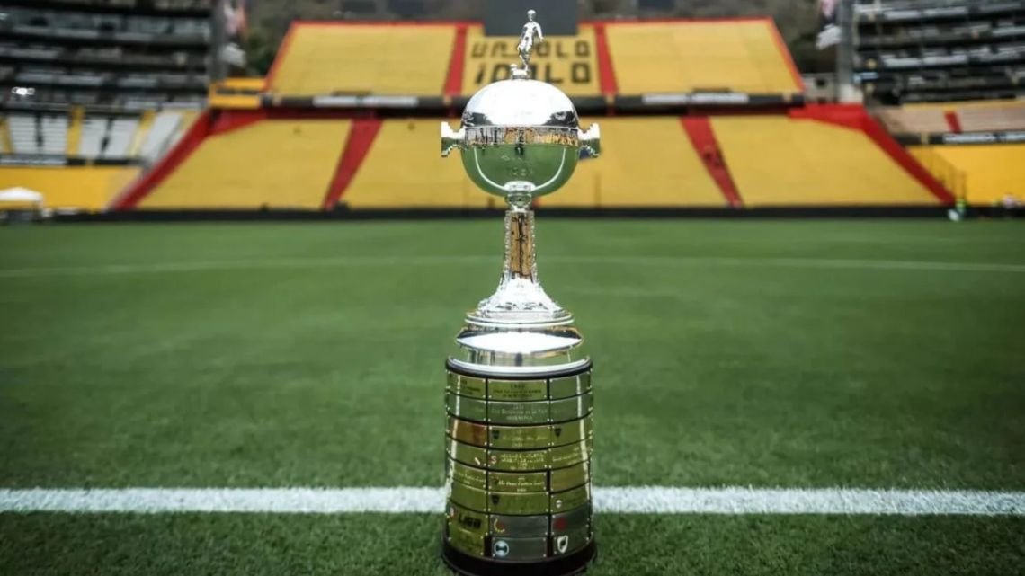 Confirmaron que la final de la Copa Libertadores 2025 se jugará en el Monumental de Lima
