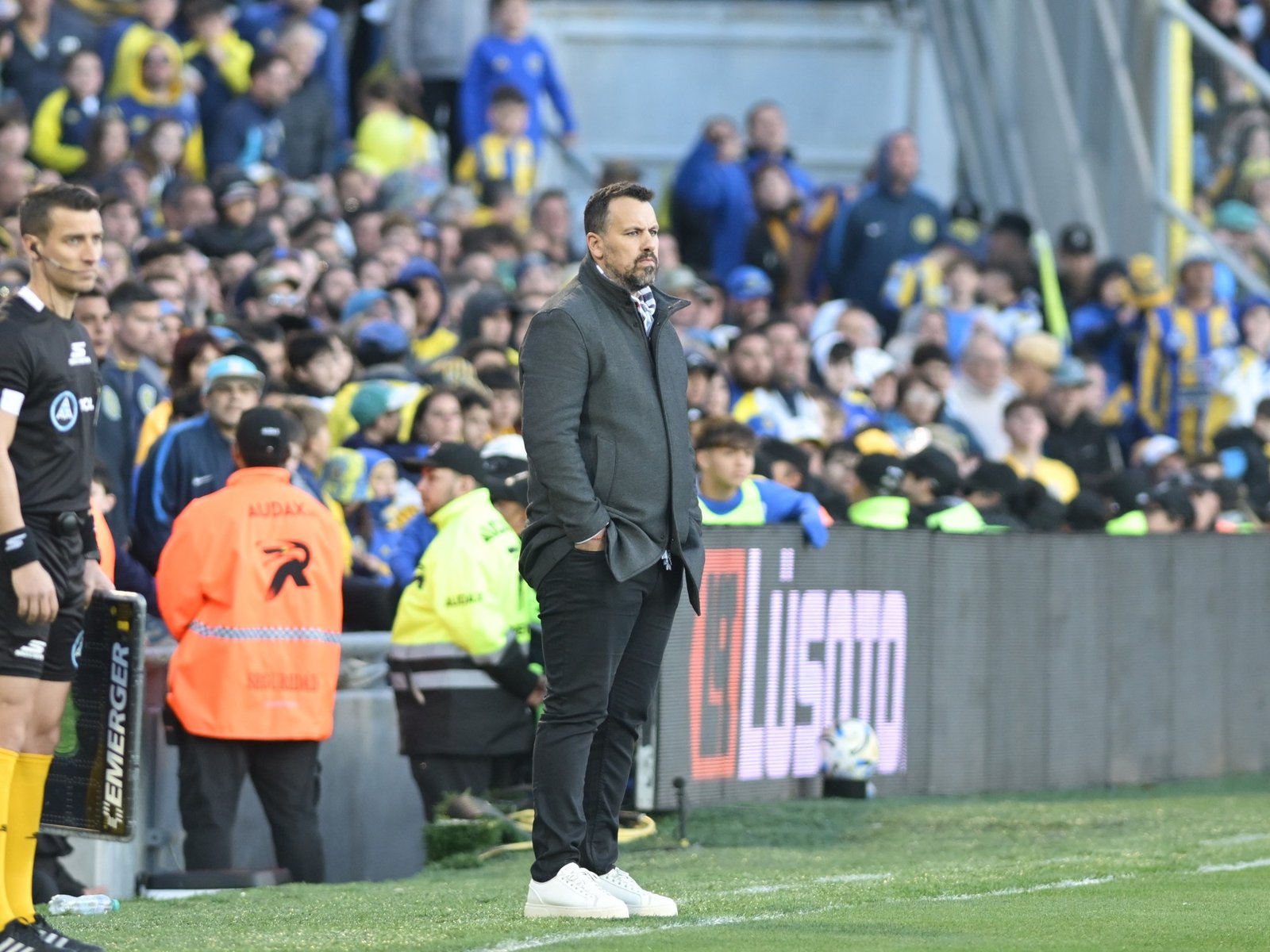 Fabbiani y un especial posteo por el mal momento de Newell’s: “Ahora hay que comer mierda” :: Olé