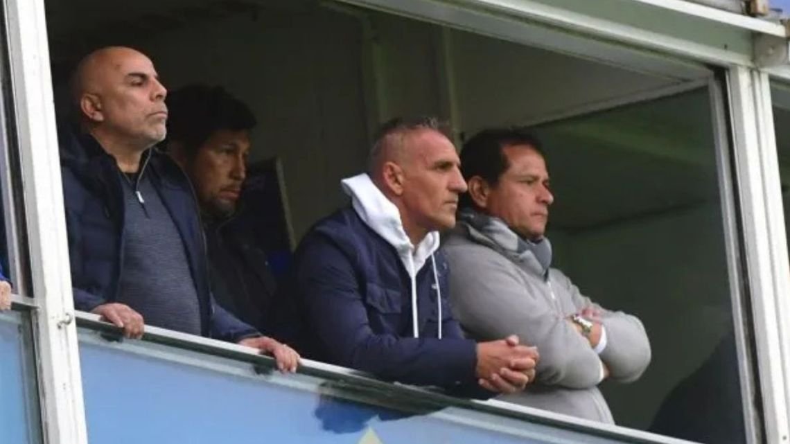 Fin del consejo de fútbol: Mauricio Serna y Raúl Cascini dejaron su cargo en Boca Juniors