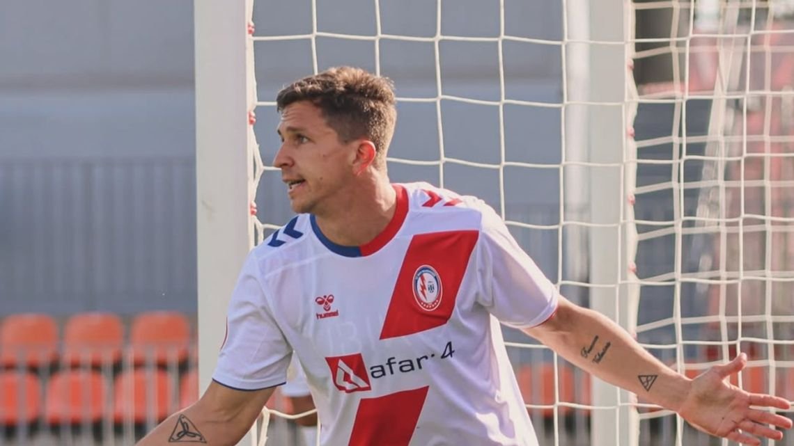 Gianluca Simeone se retira del fútbol profesional tras cumplir 27 años