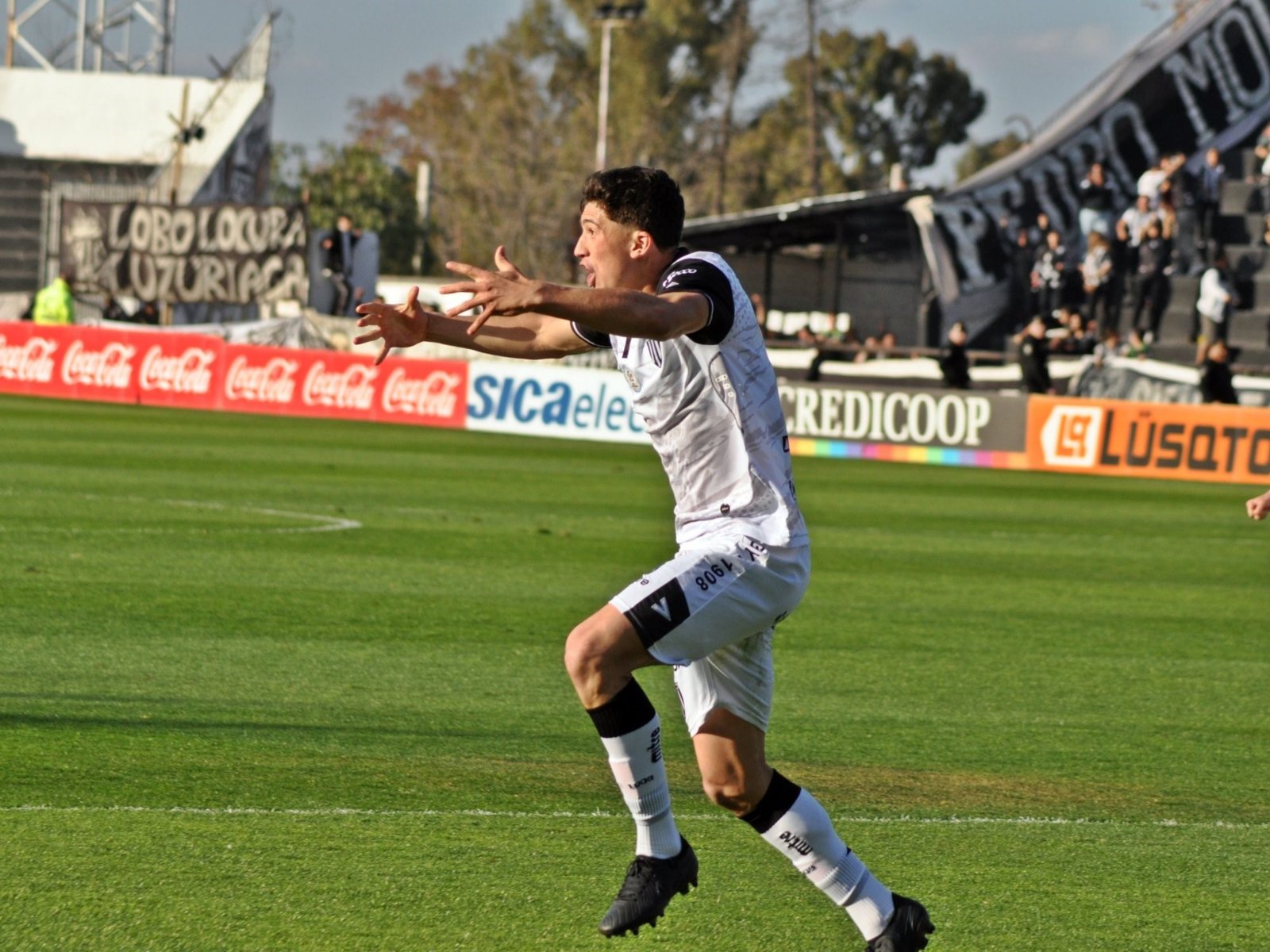 Gimnasia de Mendoza lo dio vuelta y es más líder que nunca :: Olé