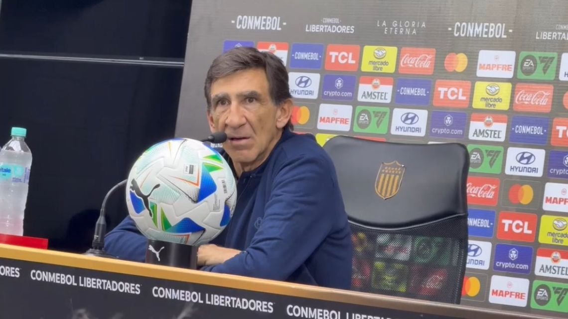 Gustavo Costas se ilusiona con la vuelta: “Estamos más vivos que nunca”