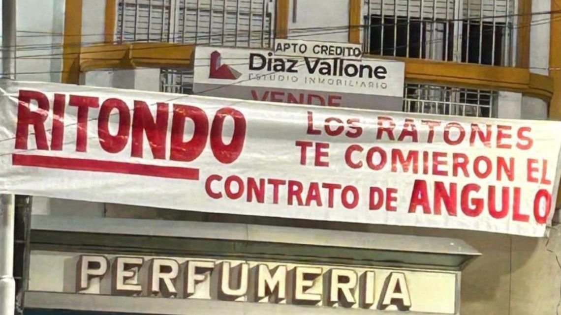 Independiente en crisis: pasacalles contra la dirigencia tras la salida de Álvaro Angulo