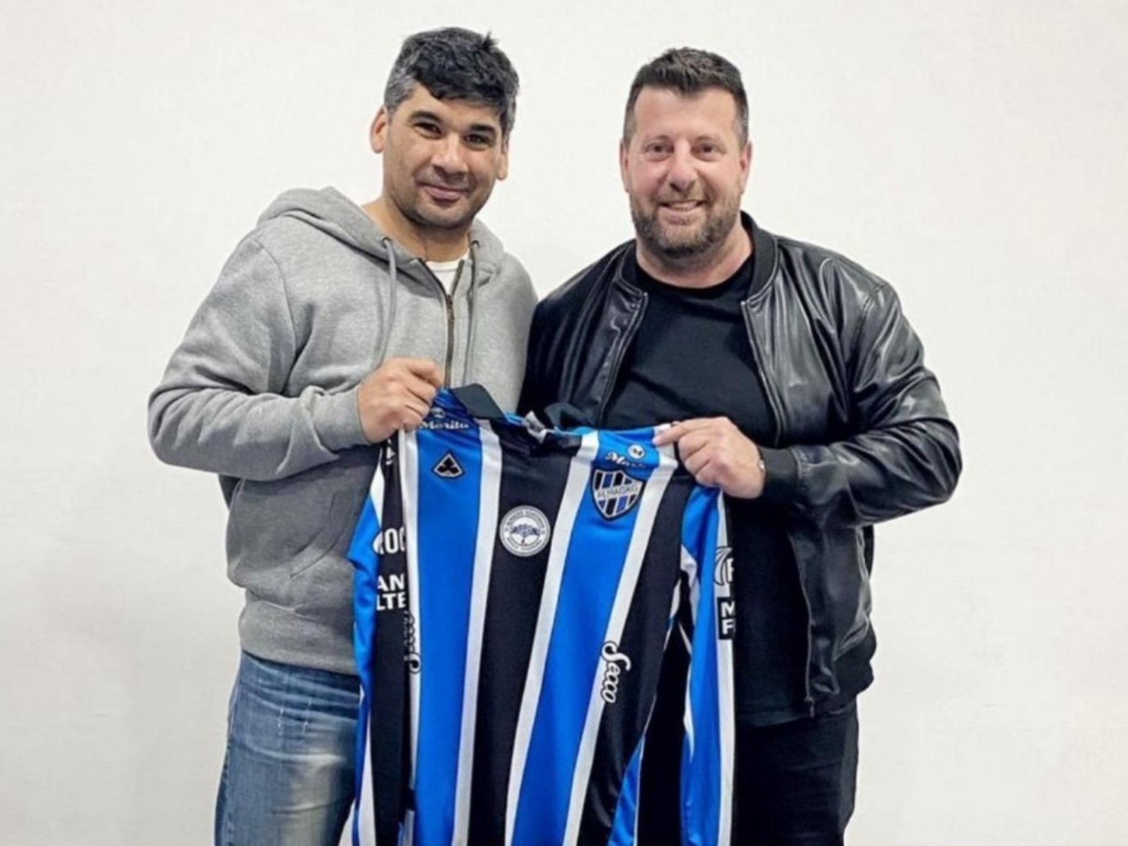 Jugó en Vélez, ascendió con Chicago y es el nuevo técnico de un club del Ascenso :: Olé