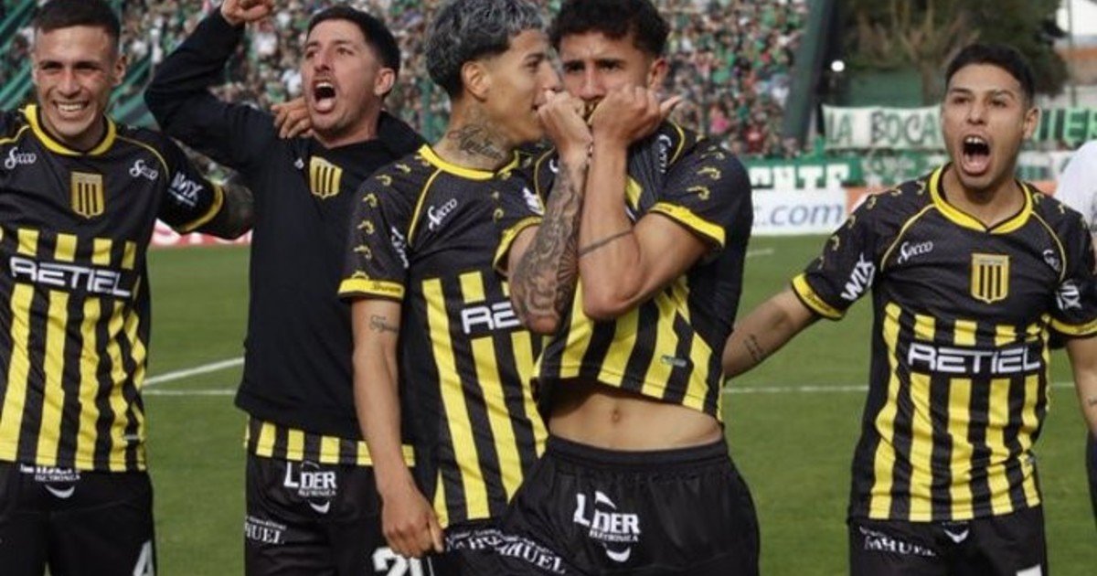 La cruda confesión de un jugador de Almirante Brown tras el escándalo contra Chicago: “Entraba gente por todos lados” :: Olé