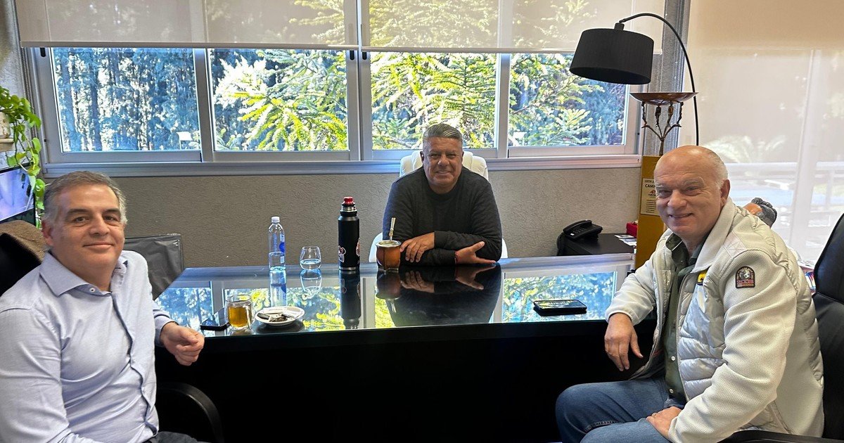 La dirigencia de Independiente se reunió con Chiqui Tapia :: Olé
