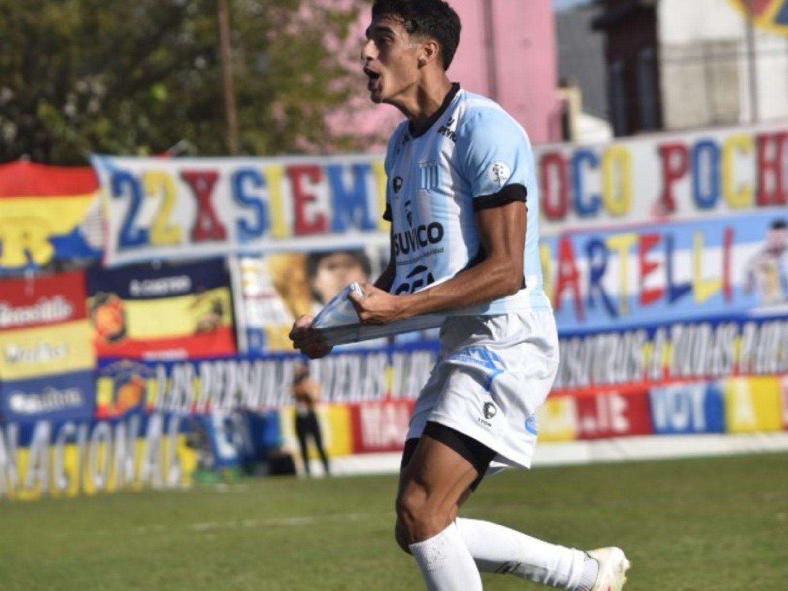 Lo quiso Costas, fue ofrecido a la Serie A y es una de las joyas del Nacional :: Olé