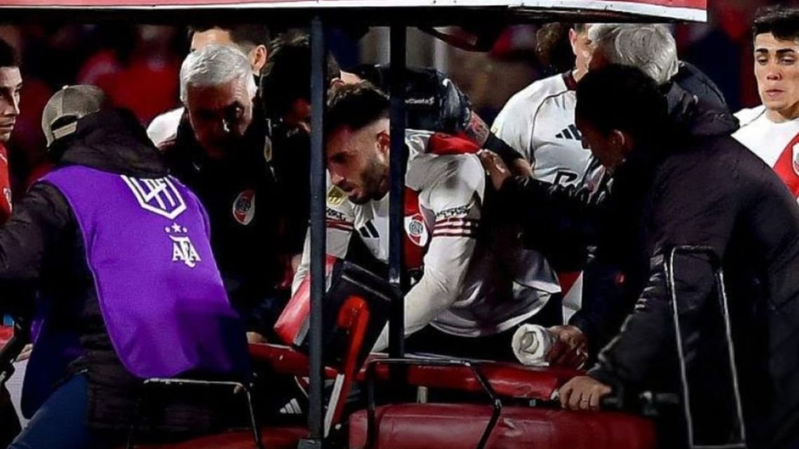 Malas noticias para River: Germán Pezzella se retiró lesionado