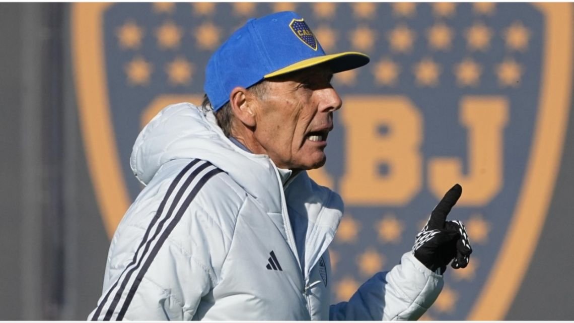Miguel Russo sacudió a Boca con seis ausencias sorpresa para el duelo contra Banfield