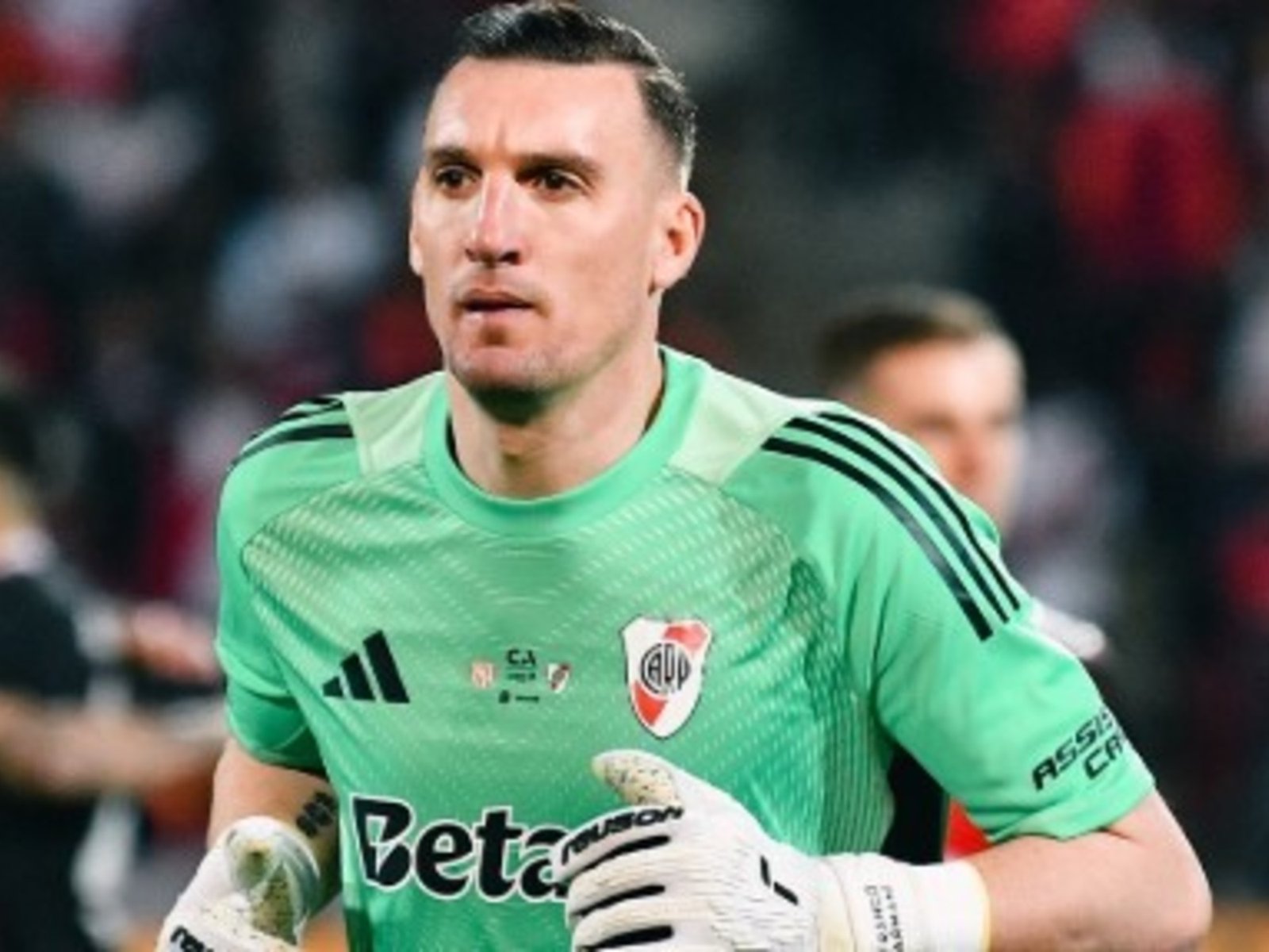 Pulpo a la Núñez: Armani se prepara para otro momento único en el Monumental :: Olé