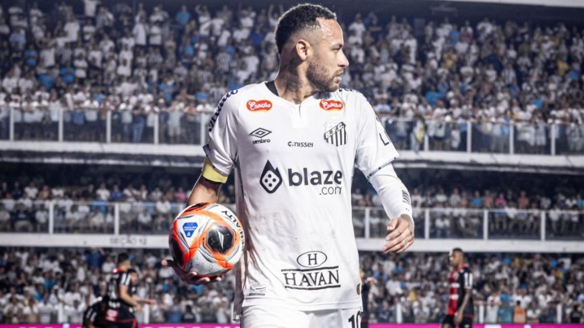 Santos en crisis: irán en busca de un técnico argentino para evitar el descenso