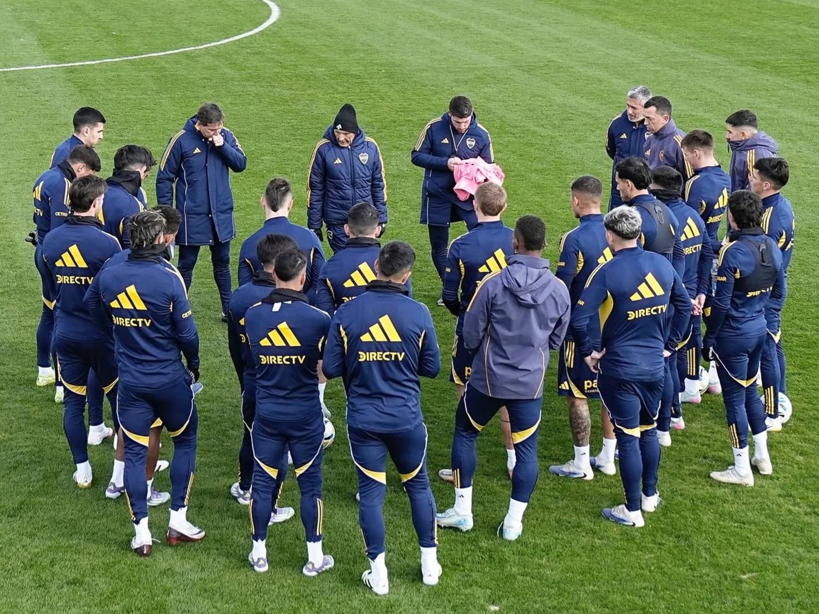 Sin Red: un Boca que no sale de su crisis recibe a un empoderado Racing :: Olé