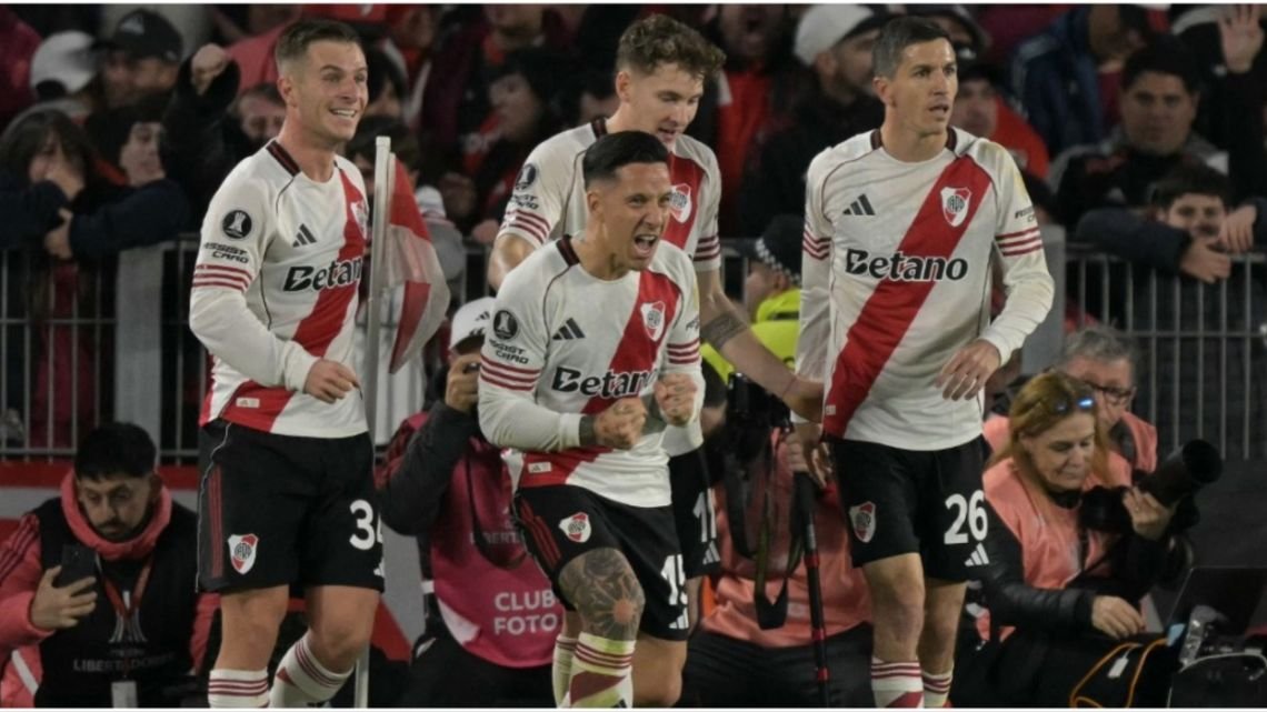 ¿Cuándo y contra quién jugará River los cuartos de final de la Copa Libertadores?