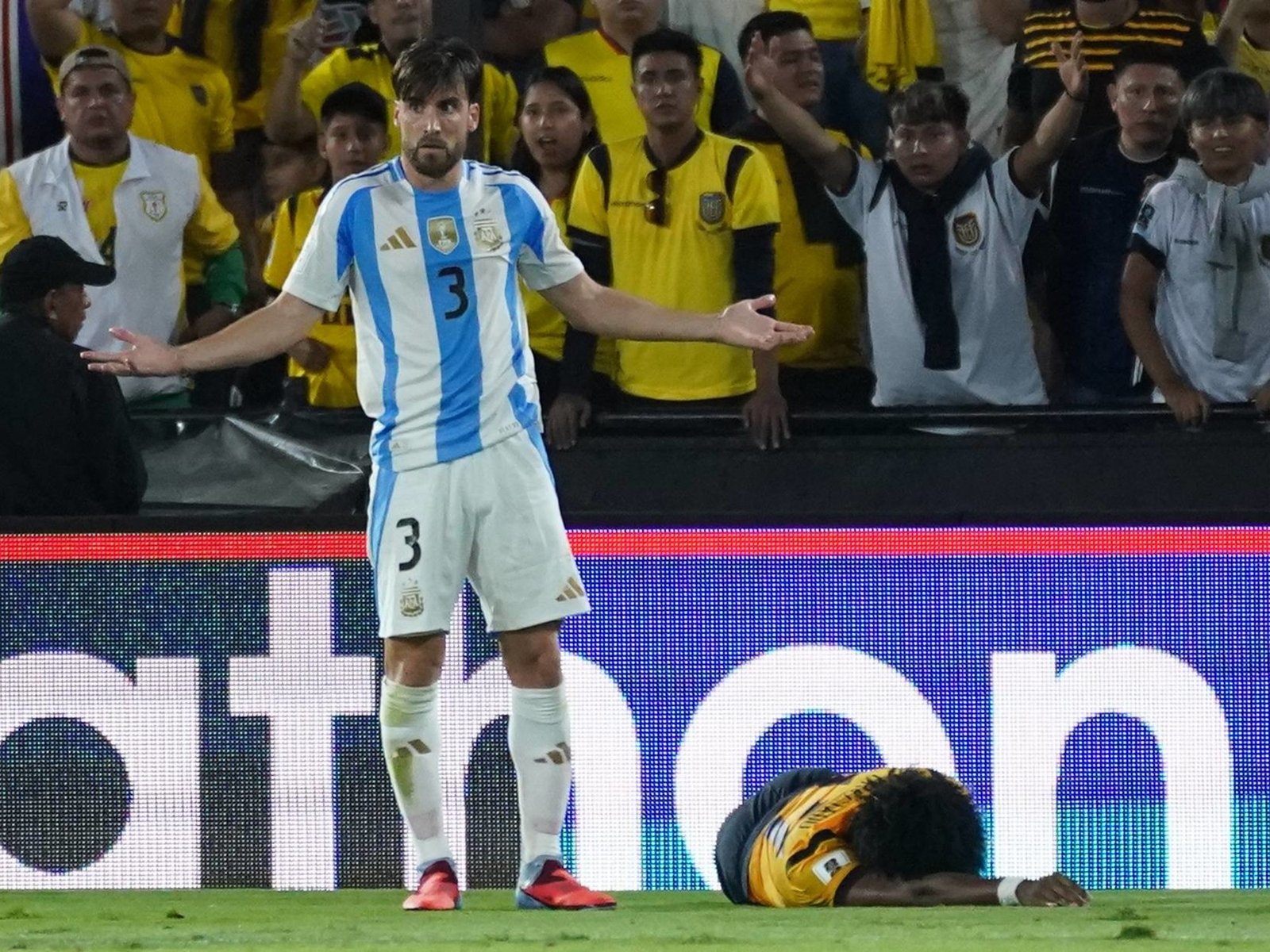 "Afuera del área no era ni revisable"