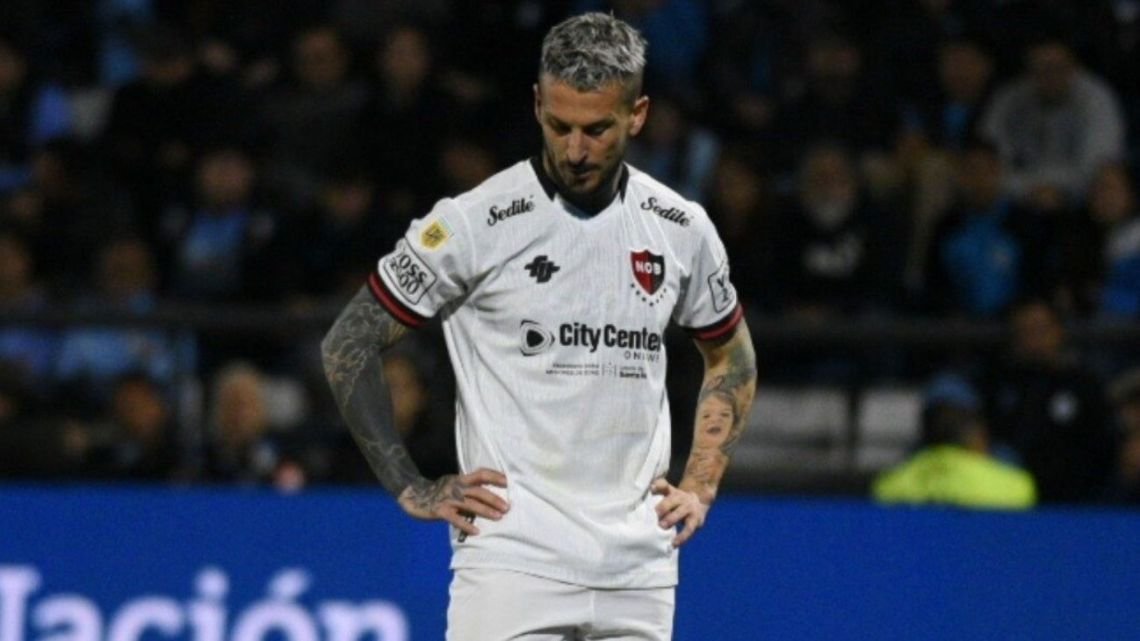 El Pipa Benedetto llegó a 36 partidos sin convertir