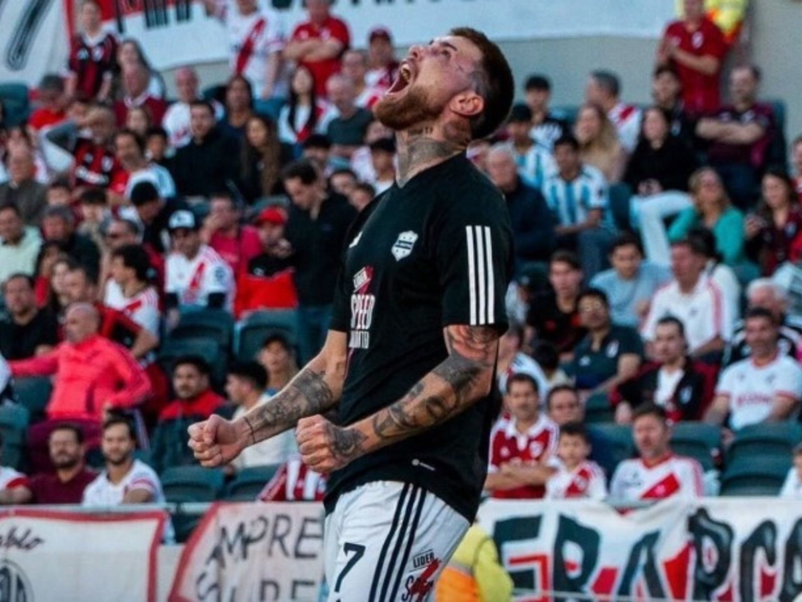 El jugador que pasó de la Primera D a amargar a River en el Monumental :: Olé