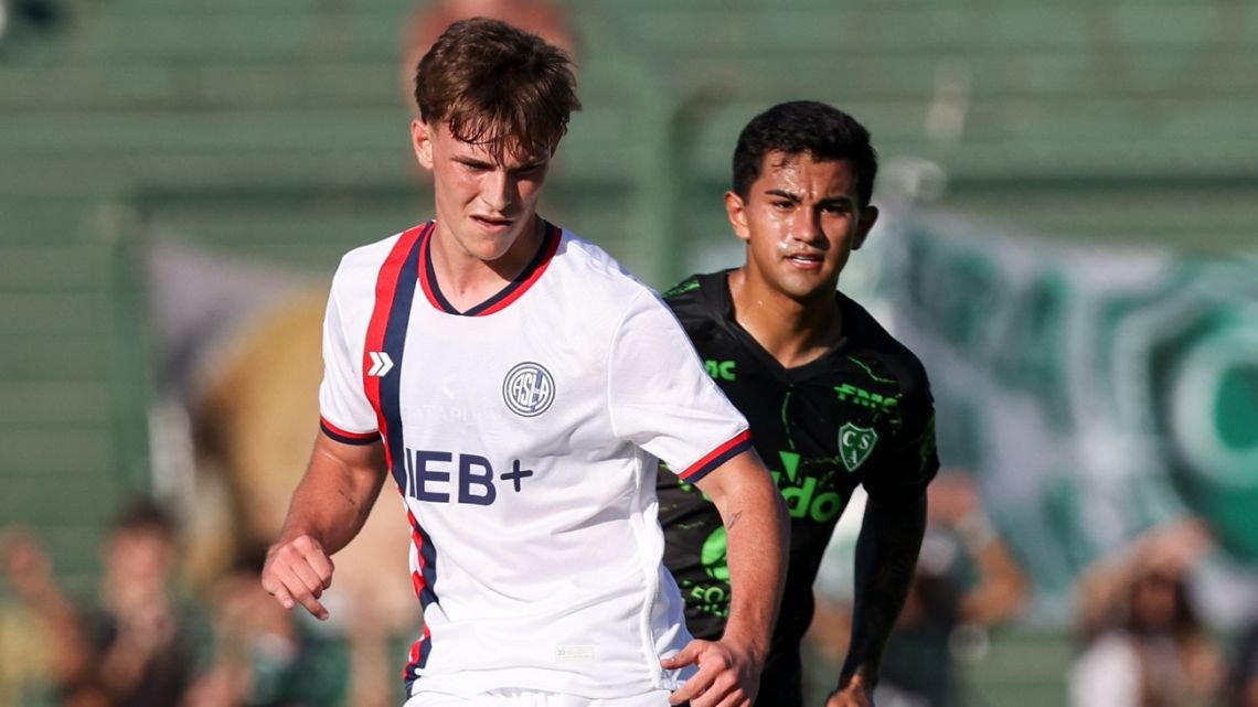 El juvenil de San Lorenzo que es mirado de cerca por un equipo de la Premier League