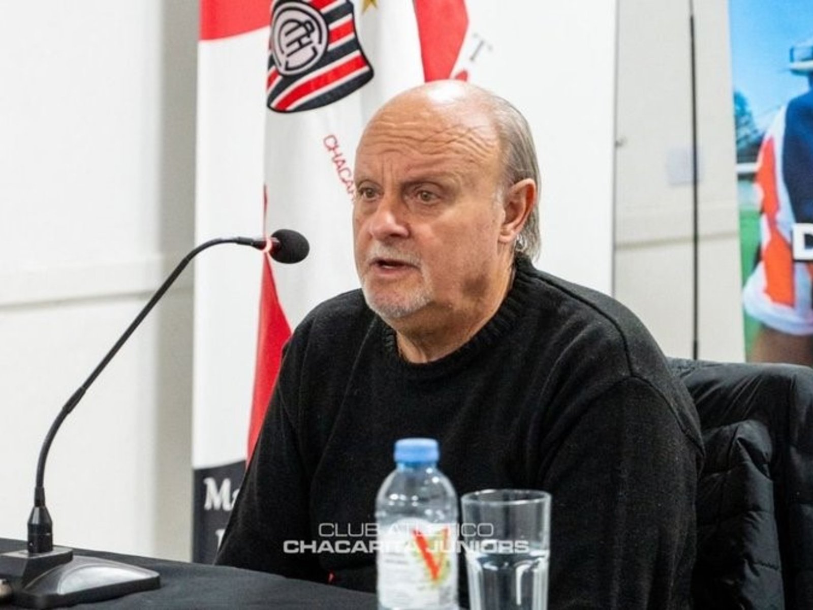 El presidente de Chacarita no afloja contra los jugadores: “¿Qué me van a decir? Tienen que agachar la cabeza” :: Olé