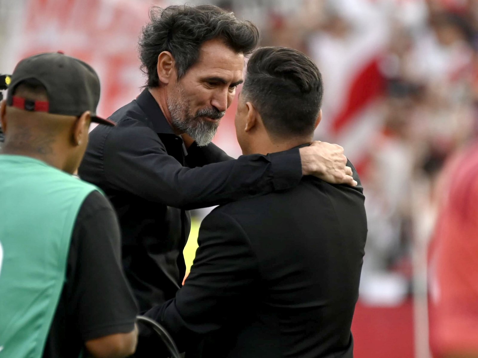 El riesgoso reencuentro de Gallardo con su verdugo :: Olé