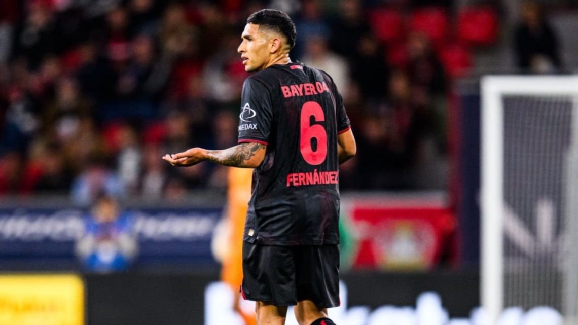 Equi Fernández tuvo un frustrado debut y sufrió una expulsión en apenas media hora
