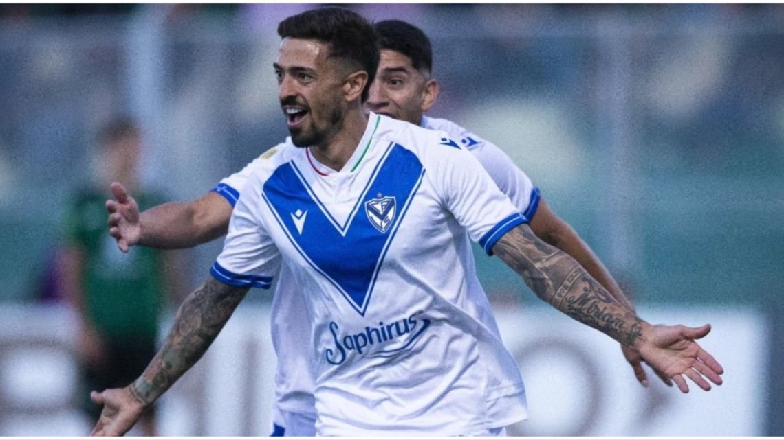 Manuel Lanzini anotó por primera vez con Vélez y se llevó una victoria ante San Martín de San Juan