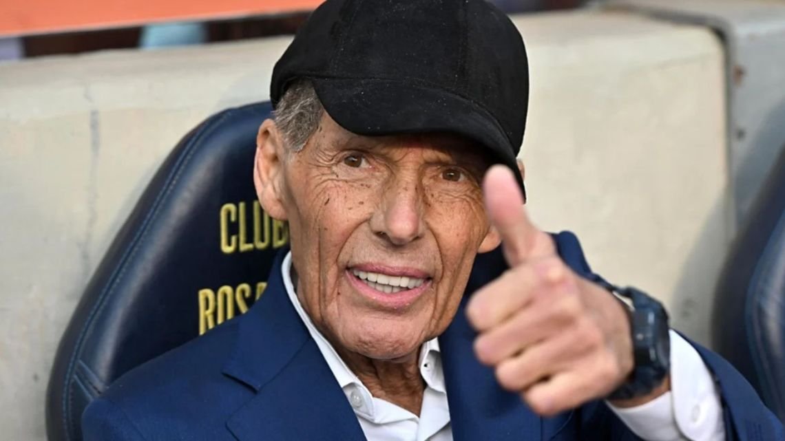 Miguel Ángel Russo recibió el alta y podría volver a dirigir las prácticas este martes