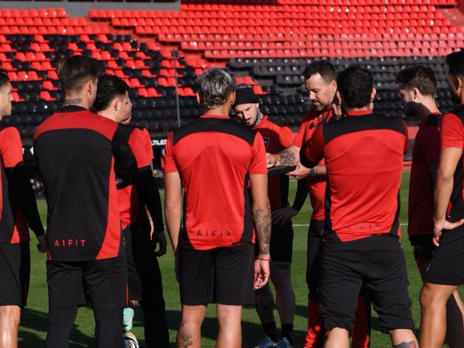 Newell's fue inhibido por la FIFA :: Olé