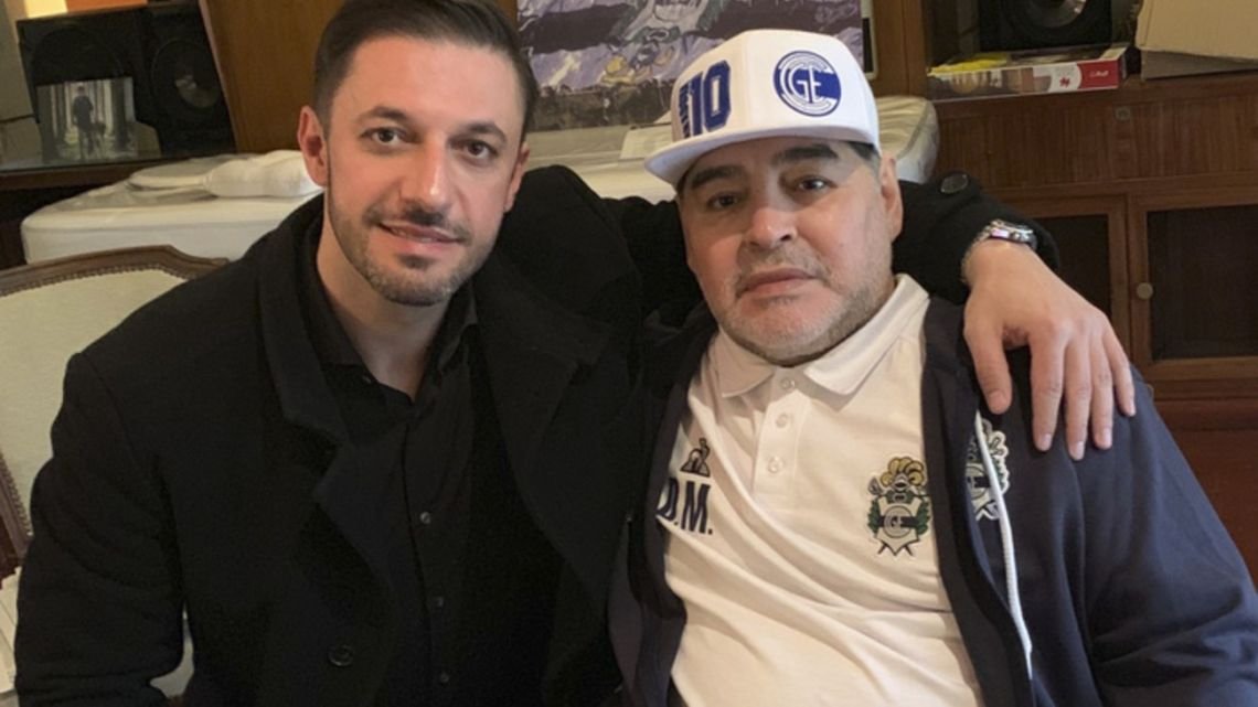 Procesaron a Matías Morla y a las hermanas de Maradona por apropiación ilegal de las marcas