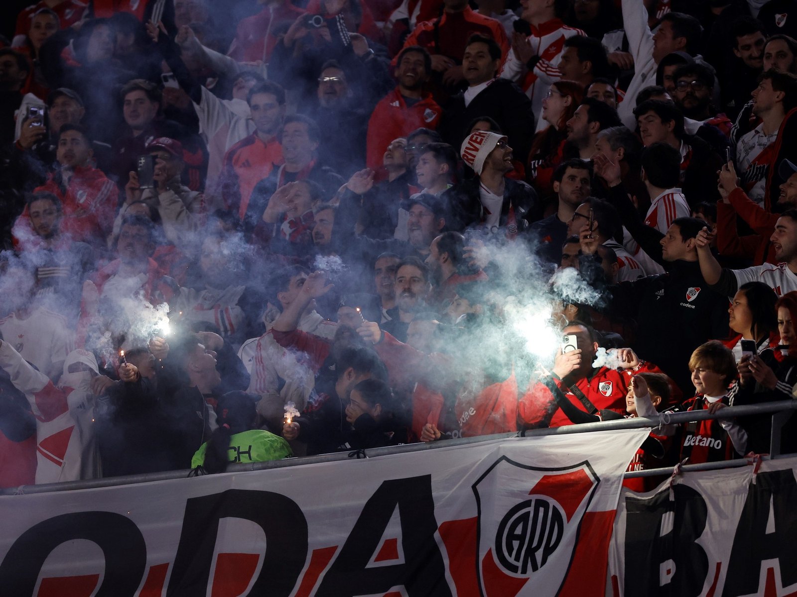 River copa San Pablo: los hinchas de River agotaron en minutos las entradas para la vuelta ante Palmeiras :: Olé