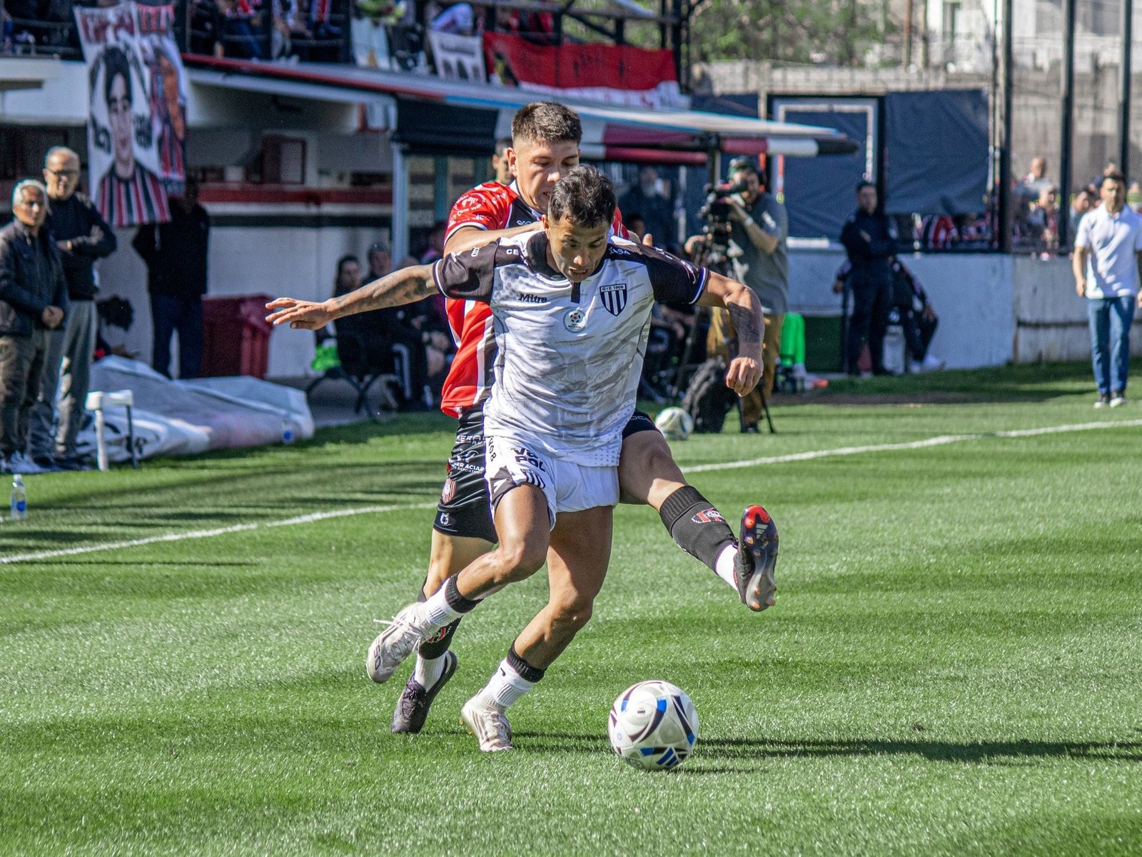 Un punto con sabor a poco: Gimnasia (M) no se clasificó a la final y Chacarita sigue fuera del Reducido :: Olé