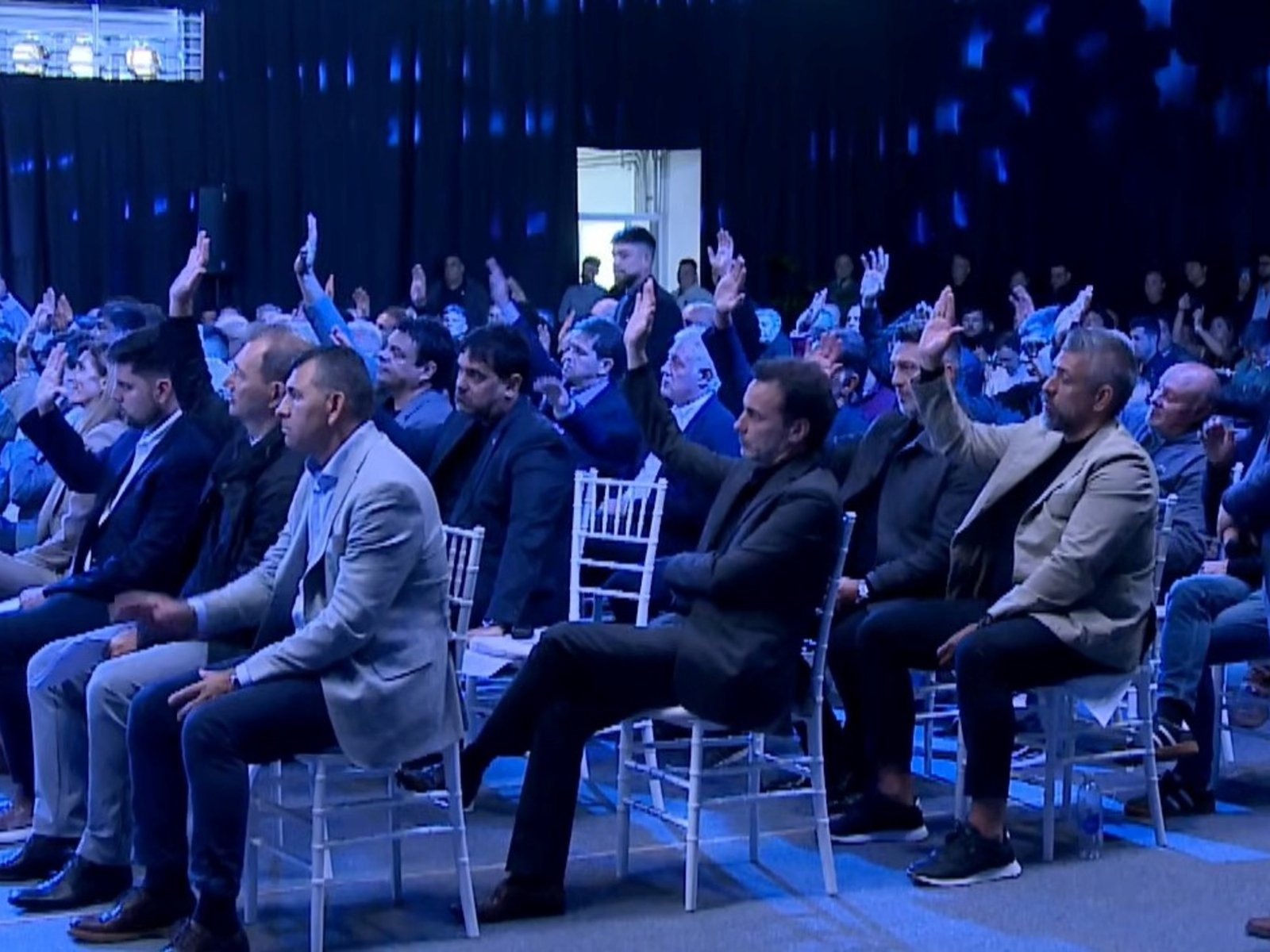 AFA: se aprobó la afiliación de Leones FC, el equipo de la familia Messi, que jugará la Primera C :: Olé