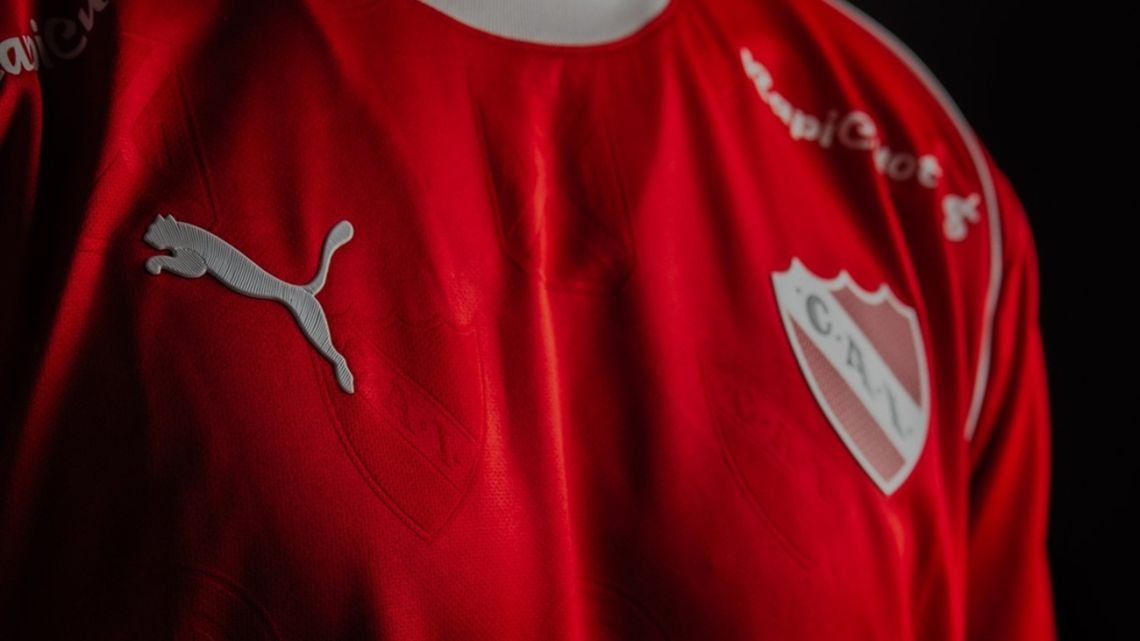 Independiente renueva con Puma tras las críticas a la dirigencia