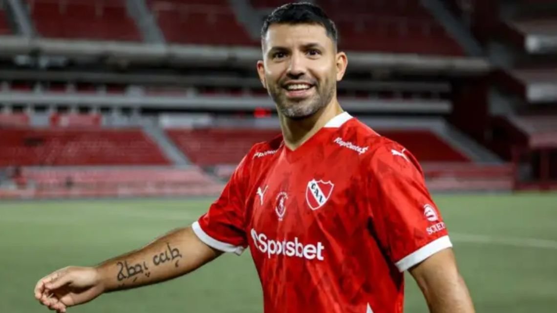 La gestión de Kun Agüero para acerca a Independiente y Puma