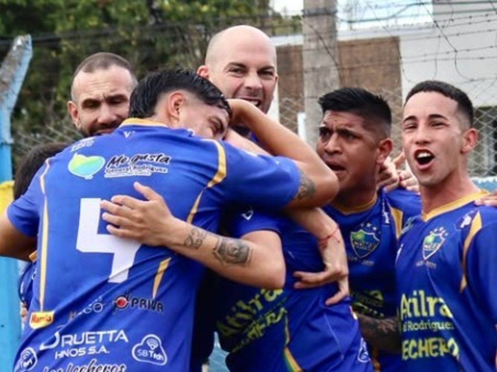 Primera C: Leandro N. Alem goleó y complicó a Argentino de Rosario en el Reducido :: Olé